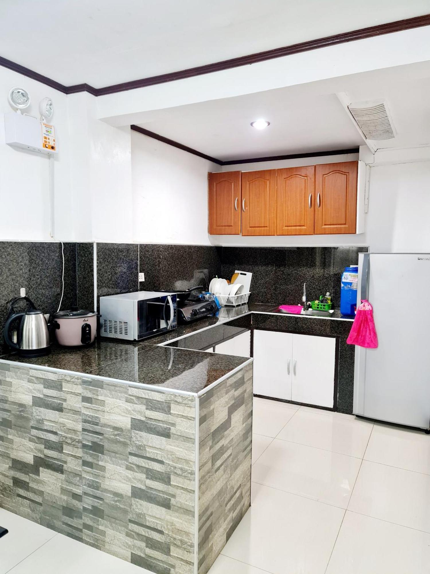 Calapan City Fully Furnished House Transient Near Xentromall L39 Exteriér fotografie