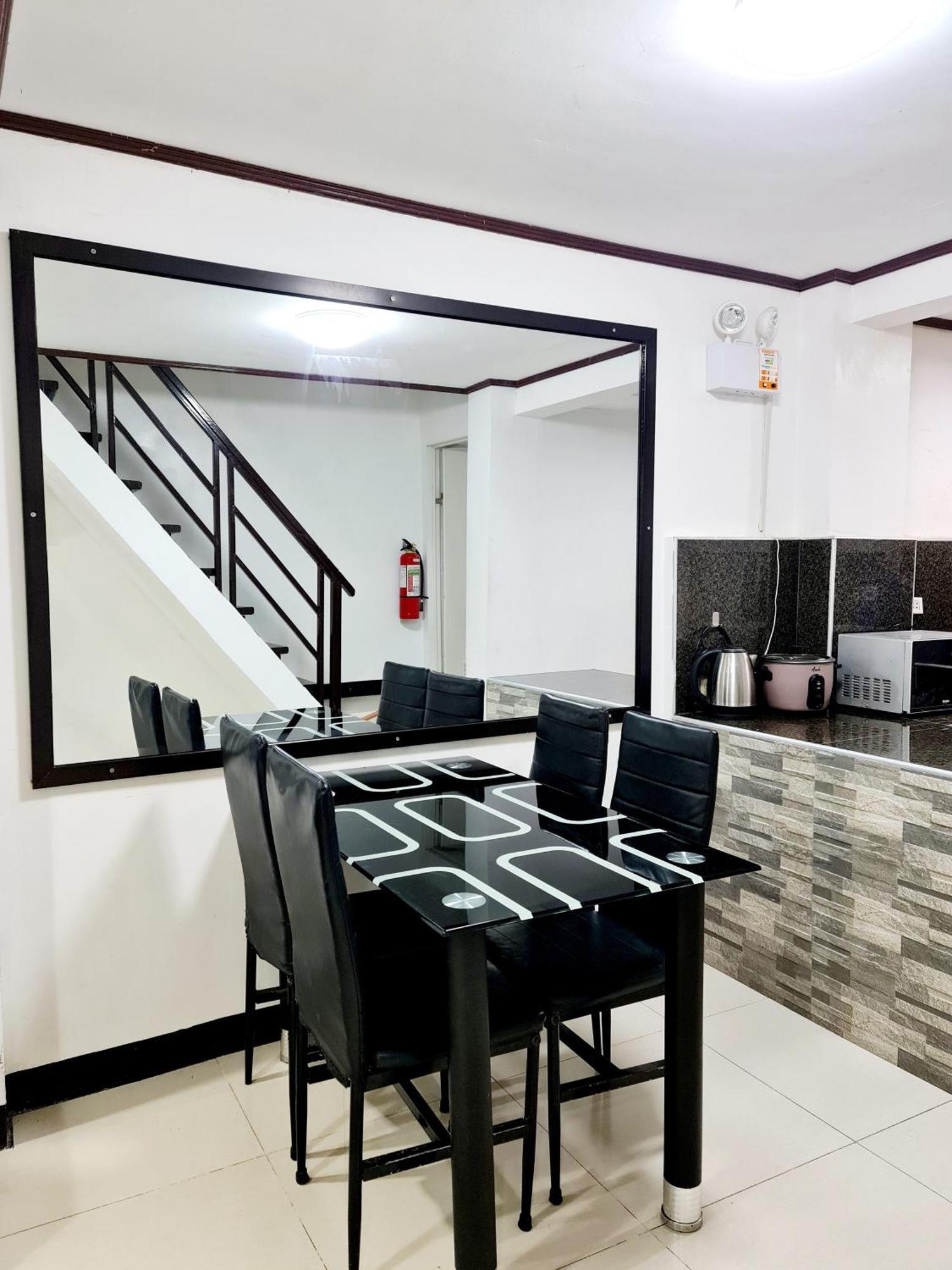 Calapan City Fully Furnished House Transient Near Xentromall L39 Exteriér fotografie