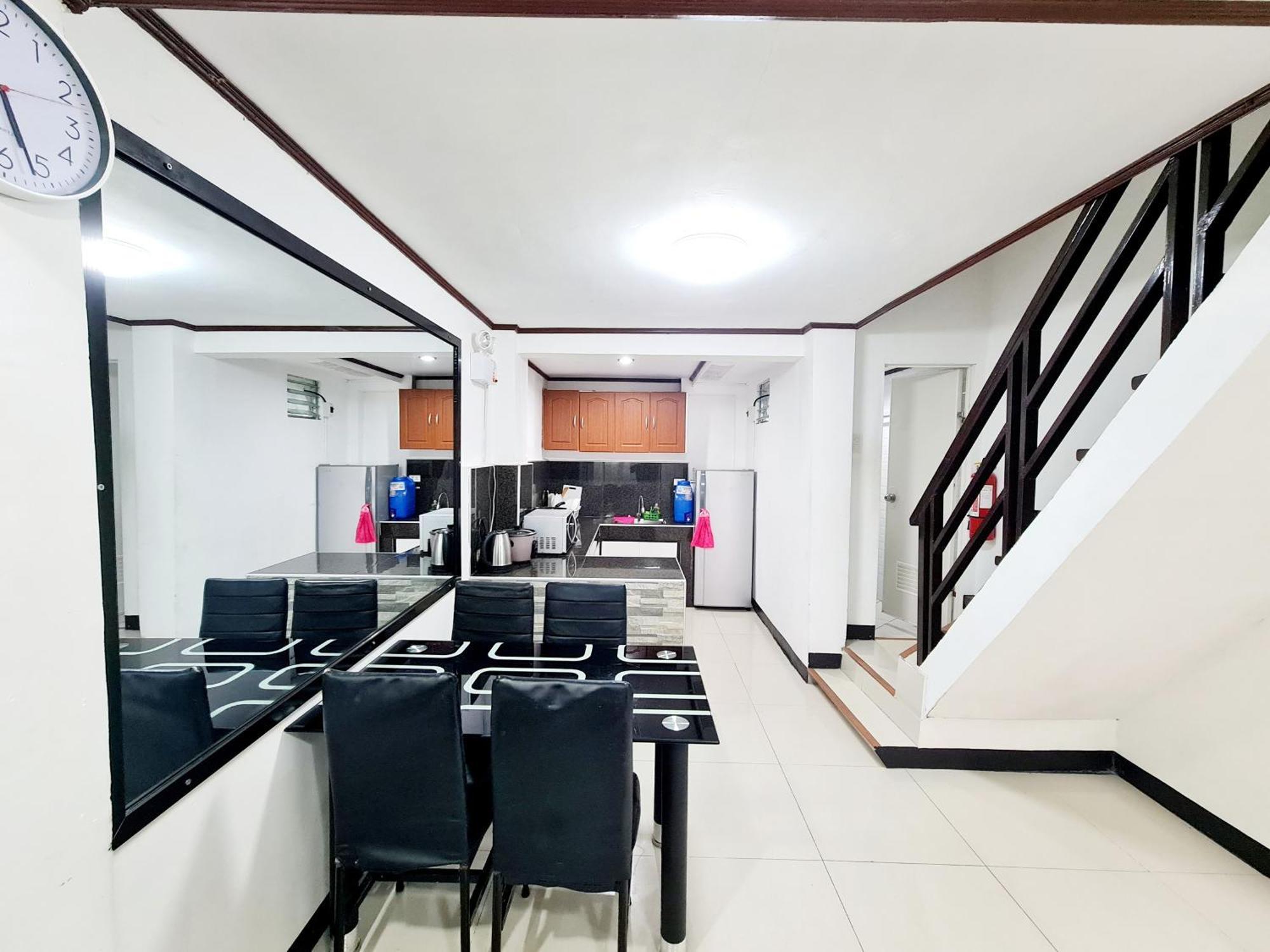 Calapan City Fully Furnished House Transient Near Xentromall L39 Exteriér fotografie
